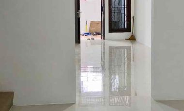 Dijual Rumah  3KT Anti Banjir  Renov Selalu Tersewa di Daerah Grogol