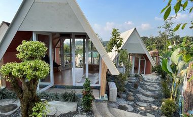 Dijual Villa dan Cafe Estetik View Persawahan di Pondoksalam Purwakarta