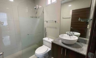 Venta de departamento planta baja Ciudadela Santa Cecilia Ceibos dos dormitorios