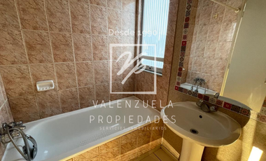 Lomas De Mirasur. Tres Dormitorios Y Dos Baños