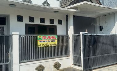 Rumah Siap Huni Dalam Perumahan Bukit Sawangan Indah