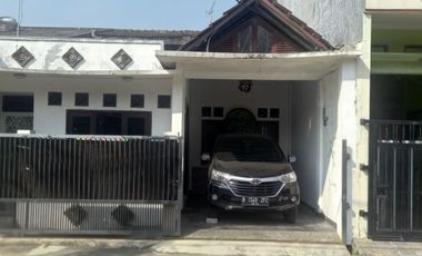 Rumah Siap Huni Dalam Perumahan Bukit Sawangan Indah