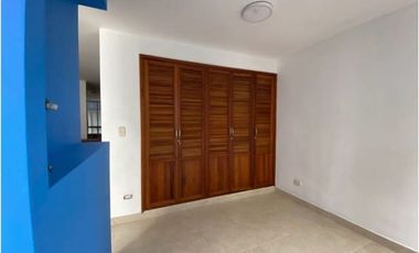 Venta Apartaestudio con garaje en sector Alamos Pereira