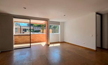 Apartamento en Arriendo En Loma del Escobero, Envigado