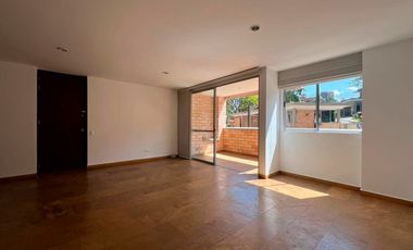 Apartamento en Arriendo En Loma del Escobero, Envigado