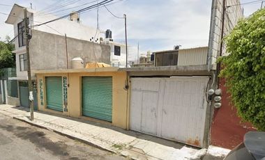 ¡Oportunidad Única en Tlaxcala! Casa + Local Comercial en Remate Bancario