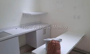 Local Comercial en Renta en Cuajimalpa de Morelos, Santa Fe Cuajimalpa MT 26-23.
