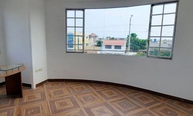 SE RENTA DEPARTAMENTO. 3 HABITACIONES