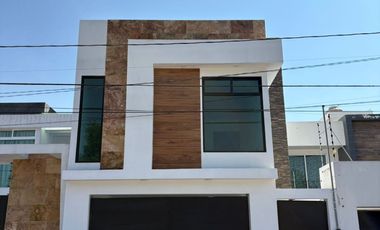 HERMOSO RESIDENCIAL EN VENTA ZONA ZACATELCO