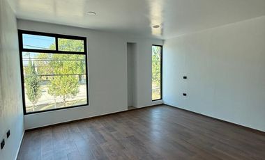 HERMOSO RESIDENCIAL EN VENTA ZONA ZACATELCO