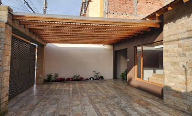Casa exclusiva En Venta en la Cdla. de los Ingenieros, Cuenca