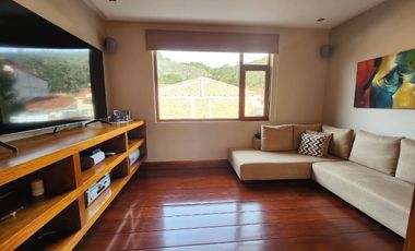 Casa exclusiva En Venta en la Cdla. de los Ingenieros, Cuenca