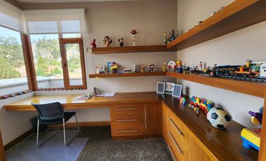 Casa exclusiva En Venta en la Cdla. de los Ingenieros, Cuenca