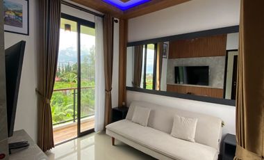 VILLA ROOFTOP PRIVATE POOL DEKAT ALUN ALUN BATU BONUS FURNISH