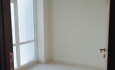 Disewakan Apartemen Puri Mansion 3BR Semi Furnished, Kembangan Jakbar