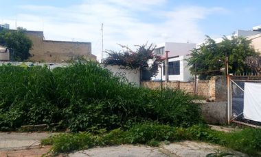 Terreno en Venta sobre Av. Manuel Ávila Camacho esq. Agustín Melgar, Guadalajara, Jal