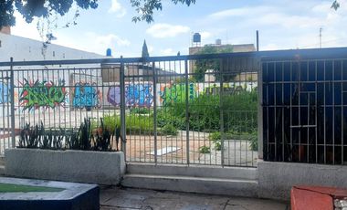Terreno en Venta sobre Av. Manuel Ávila Camacho esq. Agustín Melgar, Guadalajara, Jal