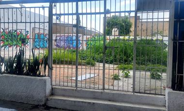 Terreno en Venta sobre Av. Manuel Ávila Camacho esq. Agustín Melgar, Guadalajara, Jal