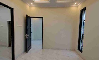 Dijual Rumah Classic 2 Lantai RooFTop Di Kahfi 1 Ciganjur Jagakarsa