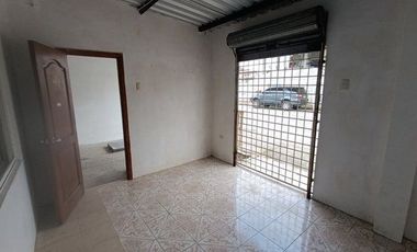 VENTA DE CASA EN URBANIZACION