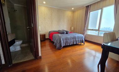 Unit 3 Bedroom Semi Private Lift Fully Furnish Sewa Bulanan/Tahunan