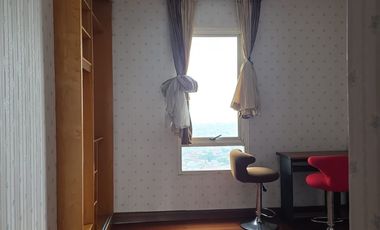 Unit 3 Bedroom Semi Private Lift Fully Furnish Sewa Bulanan/Tahunan