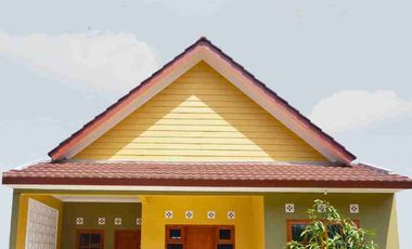 RUMAH BARU SIAP HUNI DAN PESAN BANGUN STRATEGIS DI SECANG MAGELANG