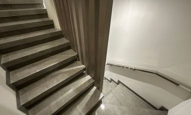 Affordable House Rental in Royal Residence Near Citraland Surabaya West Per Day Short Monthly Yearly Cheap Apartment Flat Condo Room Hotel Under 50jt