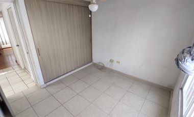Casa dentro de coto cerca del Fracc. Nueva Galicia