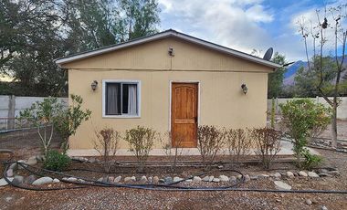 Cabañas año corrido en el Valle del Elqui, Ruta 41, Vicuña