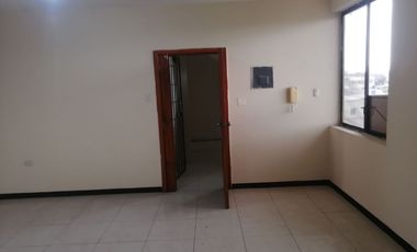 Se renta departamento detrás del SECAP.