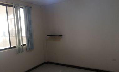 Se renta departamento detrás del SECAP.