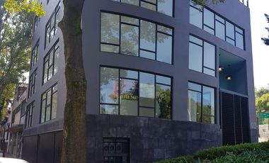 Edificio comercial en renta frente al Bosque de Chapultepec, ideal oficinas, consultorios, clínicas, gimnasios