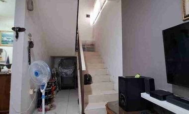 Rumah di cluster Safari Garden , dekat sakura regency 1