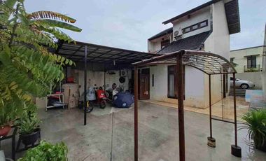 Rumah di cluster Safari Garden , dekat sakura regency 1