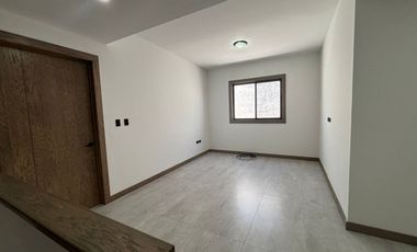 ESTRENA RESIDENCIA EN VALDIVIA II CON 3 RECAMARAS CADA UNA CON BAÑO