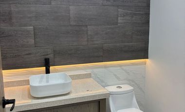 ESTRENA RESIDENCIA EN VALDIVIA II CON 3 RECAMARAS CADA UNA CON BAÑO