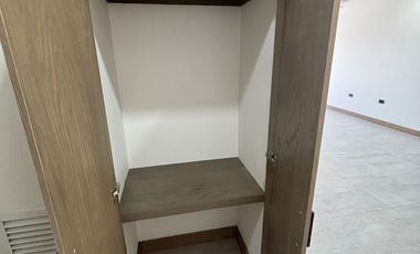 ESTRENA RESIDENCIA EN VALDIVIA II CON 3 RECAMARAS CADA UNA CON BAÑO
