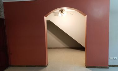 SE VENDE CASA EN LA CIUDADELA ABDON CALDERON