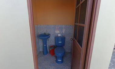 SE VENDE CASA EN LA CIUDADELA ABDON CALDERON