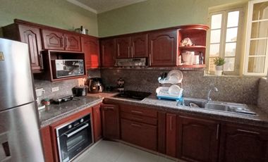 SE VENDE CASA EN LA CIUDADELA ABDON CALDERON