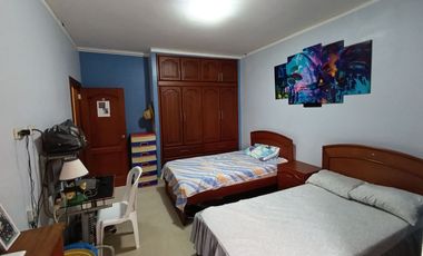 SE VENDE CASA EN LA CIUDADELA ABDON CALDERON