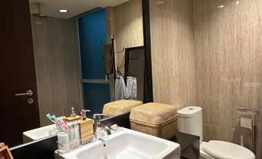 Dijual 2BR Kemang Village Furnished Lantai Rendah