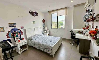 EN VENTA AMPLIO DEPARTAMENTO  CON TERRAZA EN JARDINES DE PARQUE MAGNO