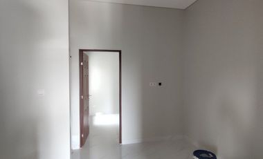 Rumah CLUSTER SIAP HUNI Dekat Palem Kartika & Tol Bambu Apus Jakarta Timur