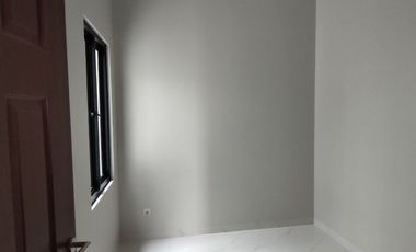 Rumah CLUSTER SIAP HUNI Dekat Palem Kartika & Tol Bambu Apus Jakarta Timur