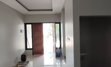 Rumah CLUSTER SIAP HUNI Dekat Palem Kartika & Tol Bambu Apus Jakarta Timur