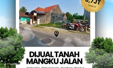Tanah mangku jalan di kasihan bantul dekat kampus UPY Yogyakarta