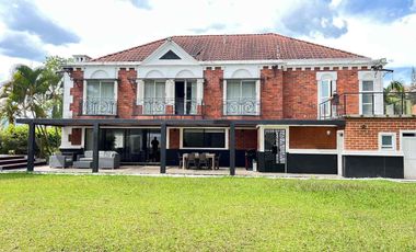 Casa exclusivo condominio