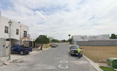 Gran Remate, Casa en Residencial Longoria, Nvo.Laredo, Tamps